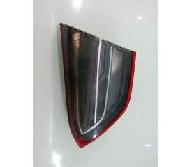 PILOTO TRASERO DERECHO 208016R 