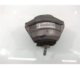 SOPORTE IZQUIERDO MOTOR 6761089 