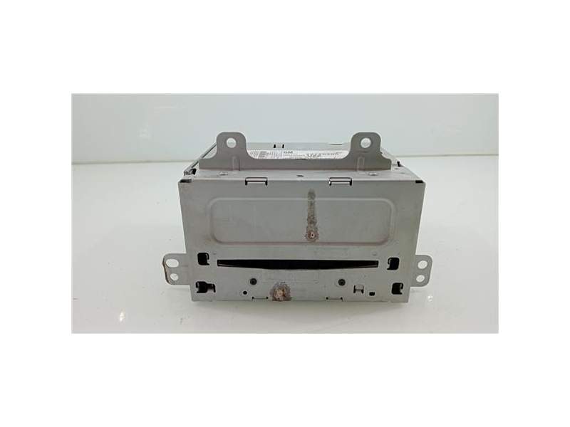 Recambio de radio / cd para chevrolet orlando (2011) 2.0 lt [2,0 ltr. - 96 kw diesel cat] referencia OEM IAM 22776285  