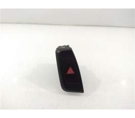 INTERRUPTOR LUCES EMERGENCIA 8K1941509 