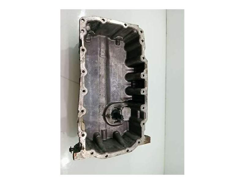 Recambio de carter para audi a3 sportback (8pa)(09.2004) 2.0 tdi ambition (dpf) [2,0 ltr. - 103 kw tdi] referencia OEM IAM 03G10