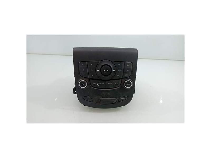 Recambio de radio / cd para chevrolet orlando (2011) 2.0 lt [2,0 ltr. - 96 kw diesel cat] referencia OEM IAM 95020065  