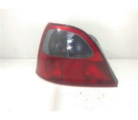Recambio de piloto trasero izquierdo para rover 220 sd 220sd referencia OEM IAM   