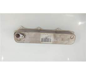 Recambio de enfriador aceite para maserati quattroporte 3.0 v6 twinturbo cat (409 cv / 301 kw) referencia OEM IAM 000303876  