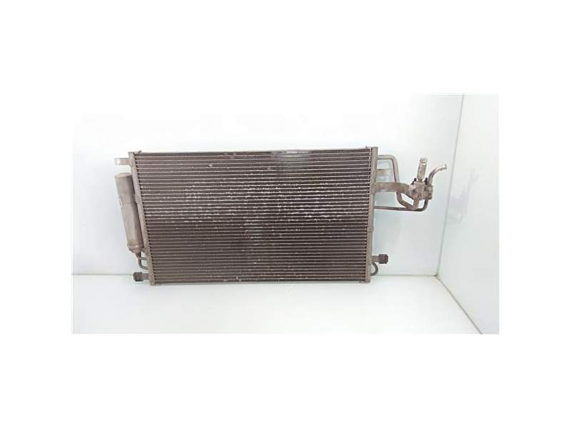 Recambio de condensador para kia sportage 2.0 cat (141 cv / 104 kw) (141 cv / 104 kw) referencia OEM IAM D301730630  