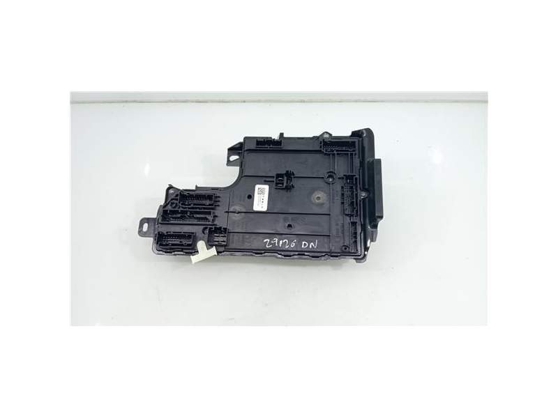 Recambio de modulo electronico para tesla model y (01.2021) referencia OEM IAM 165764802A  