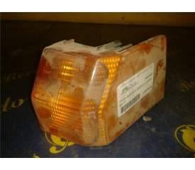 Recambio de piloto intermitente lateral delantero izquierdo para citroën bx berlina (1988) referencia OEM IAM   