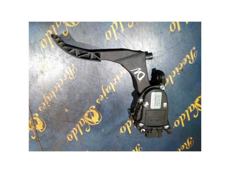 Recambio de potenciometro pedal gas para seat ibiza (6l1) 1.9 tdi (101 cv / 74 kw) referencia OEM IAM 6Q1721503B  