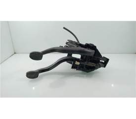 Recambio de pedal freno para bmw serie 1 berlina (f40)(2019) referencia OEM IAM 689813702  