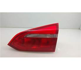 PILOTO TRASERO DERECHO F1EB13A602BA 