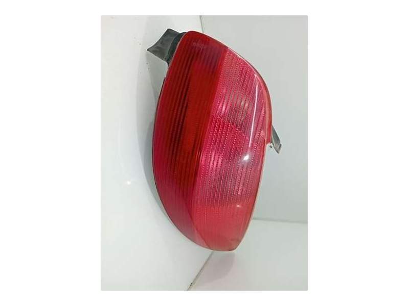 Recambio de piloto trasero derecho para peugeot 206 (1998) 1.6 xs [1,6 ltr. - 65 kw] referencia OEM IAM 2531D  