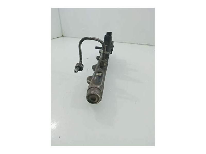 Recambio de rampa inyectora para citroën c5 berlina (2001) 2.2 hdi sx [2,2 ltr. - 98 kw hdi fap cat (4hx / dw12ed4)] referencia 