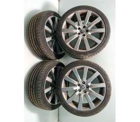 JUEGO LLANTAS 245 40ZR 19 98Y 6W831007PA 