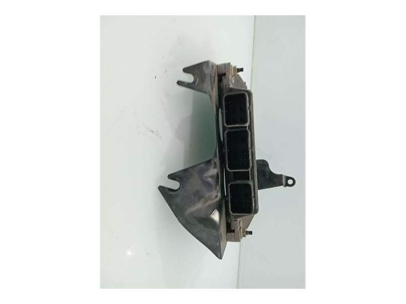 Recambio de centralita motor uce para renault clio iii grandtour (2008) referencia OEM IAM 8200522357  