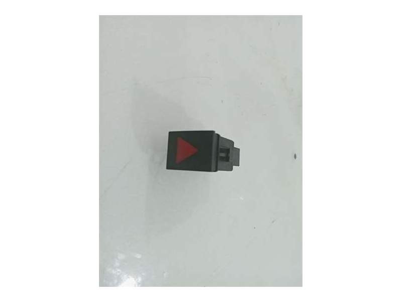 Recambio de interruptor luces emergencia para volkswagen polo iv (9n1)(11.2001) 1.4 gt [1,4 ltr. - 55 kw 16v] referencia OEM IAM