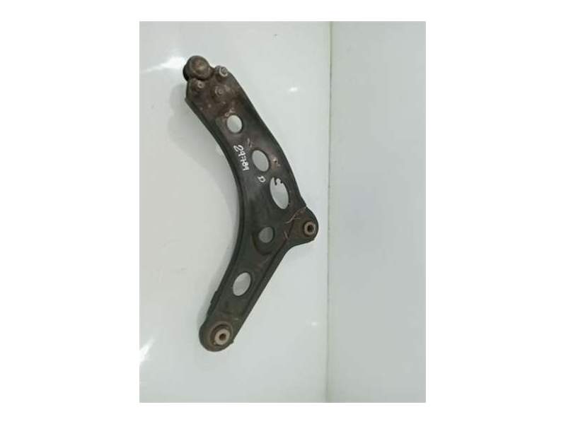 Recambio de trapecio derecho para renault trafic i (05.1981) referencia OEM IAM 8200395034  