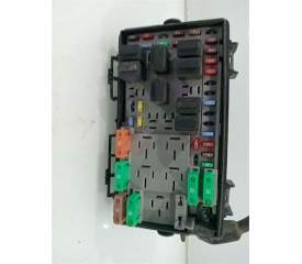 CAJA FUSIBLES/RELE 13217392EF 