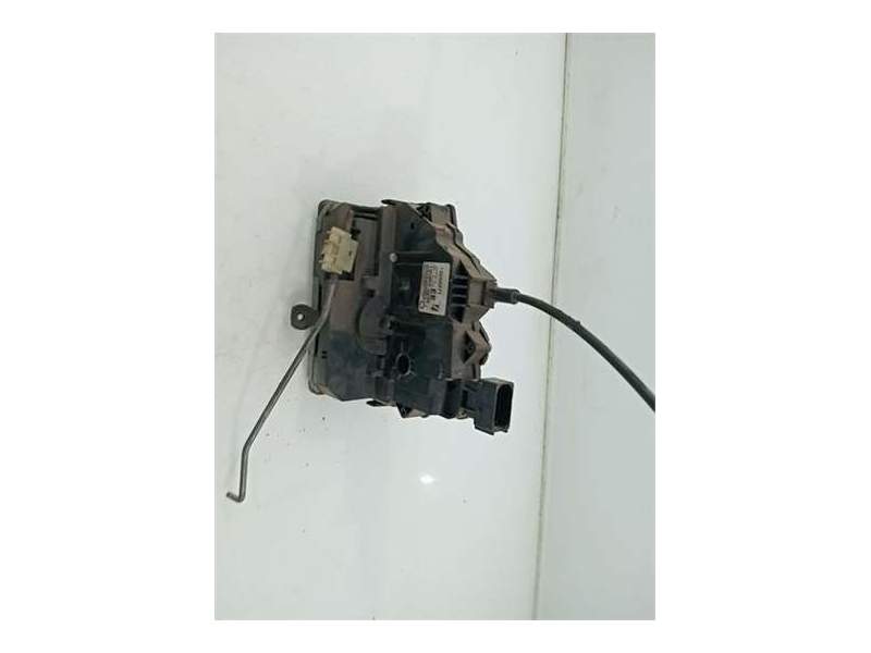 Recambio de cerradura puerta delantera izquierda para opel corsa d (2006) referencia OEM IAM 13258271  