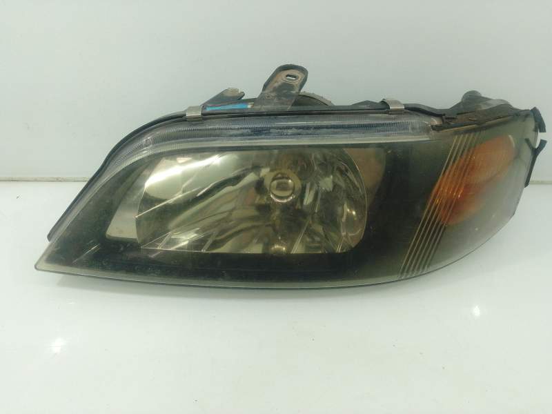 Recambio de faro delantero izquierdo para mitsubishi space star 60 82 referencia OEM IAM 15626300  