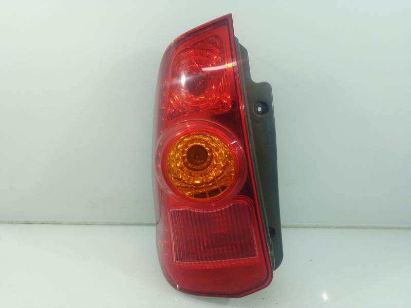 Recambio de piloto trasero izquierdo para mitsubishi space star 60 82 referencia OEM IAM MR913173  