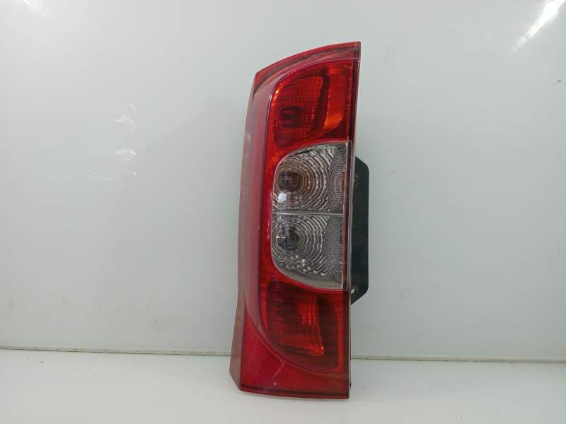 Recambio de piloto trasero izquierdo para fiat iii fiorino (225)(2008) referencia OEM IAM 01353206080  