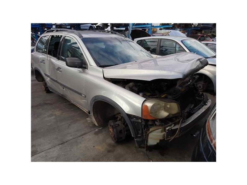 volvo xc90 (07.2002) del año 2004