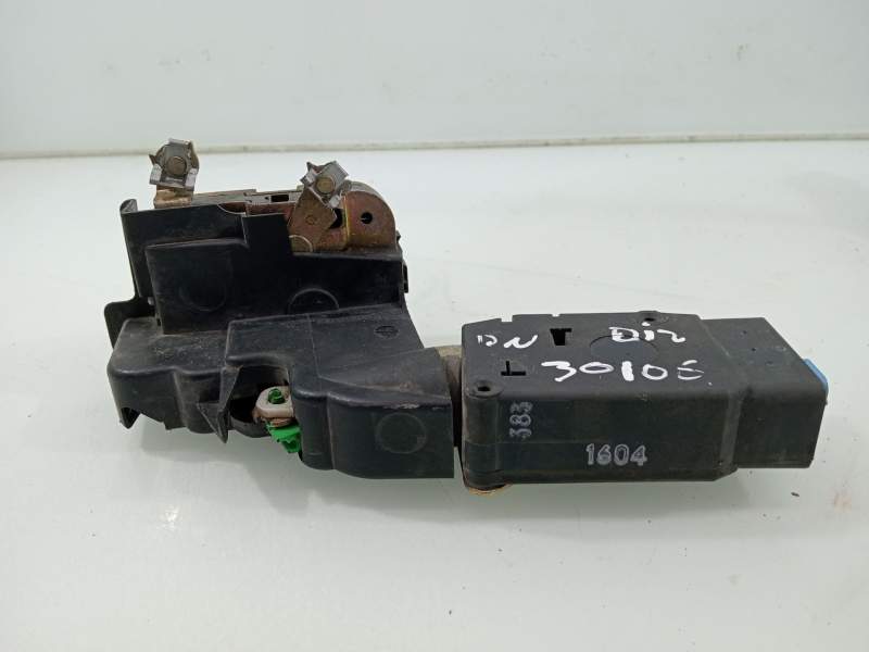 Recambio de cerradura puerta delantera izquierda para mitsubishi space star 60 82 referencia OEM IAM MR911383  