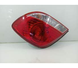 PILOTO TRASERO DERECHO 924022CXXX 