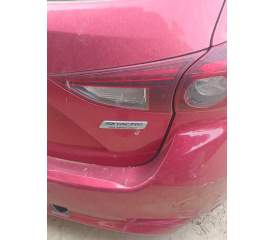 Recambio de piloto trasero derecho interior para mazda 3 berlina / sedán (bm/bn)(07.2013) 2.0 black tech edition [2,0 ltr. - 88 