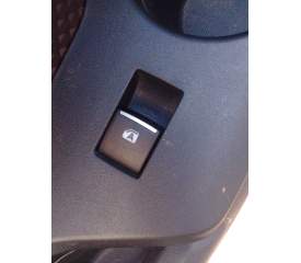 MANDO ELEVALUNAS TRASERO IZQUIERDO 84810F4030 