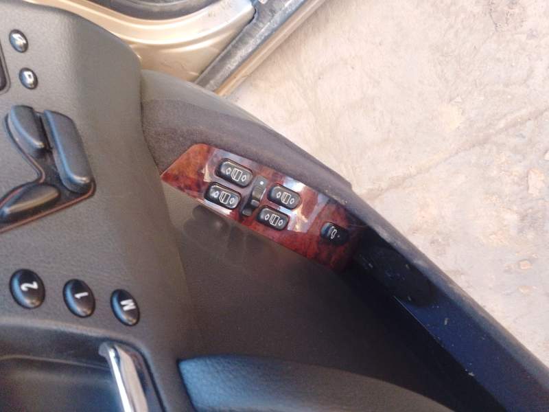 Recambio de mando elevalunas delantero izquierdo para mercedes-benz clase s (bm 220) berlina (07.1998) referencia OEM IAM 220820