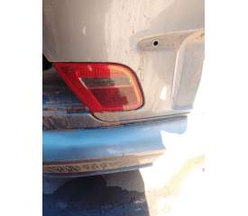 PILOTO TRASERO IZQUIERDO INTERIOR 63218364727 