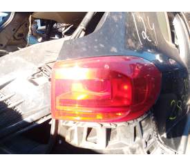 PILOTO TRASERO DERECHO 5N0945096Q 