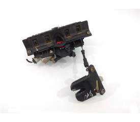 Recambio de cerradura porton para audi a6 avant (4b5) 1.8 20v turbo (150 cv / 110 kw) (150 cv / 110 kw) referencia OEM IAM B5827