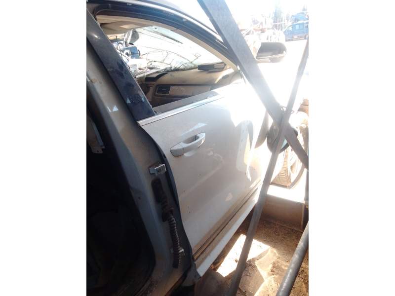 Recambio de puerta delantera derecha para volkswagen touareg (7p6)(08.2014) referencia OEM IAM 7P0831056A  