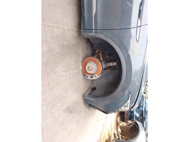 Recambio de paso de rueda delantero derecho para volkswagen tiguan (ax1)(07.2020) referencia OEM IAM 5NA805912AL  