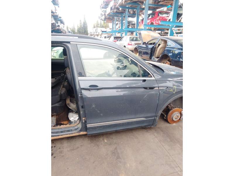 Recambio de puerta delantera derecha para volkswagen tiguan (ax1)(07.2020) referencia OEM IAM 5NA831056N  