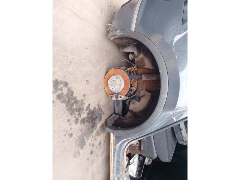 Recambio de paso de rueda trasero derecho para volkswagen tiguan (ax1)(07.2020) referencia OEM IAM 5NA810972D  