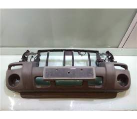 PARAGOLPES DELANTERO 