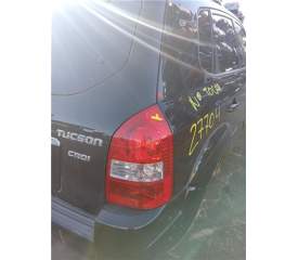 PILOTO TRASERO DERECHO 924202E010 / 924022E010 