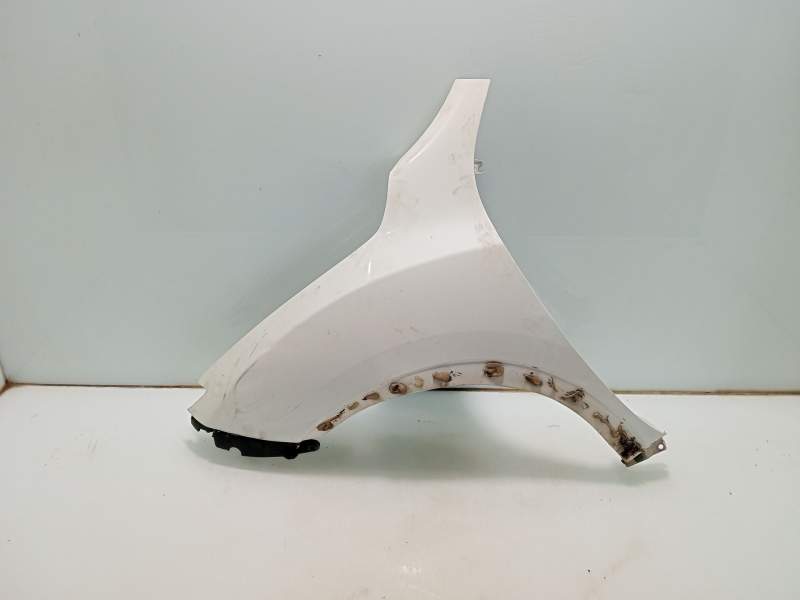 Recambio de aleta delantera izquierda para nissan juke (f15) 1.2 dig-t referencia OEM IAM F3A0A1KKAA  