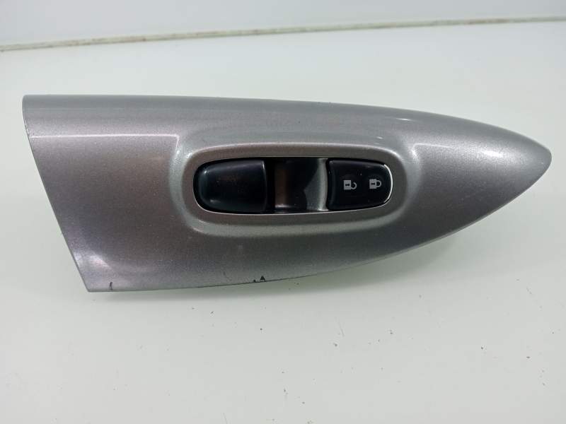 Recambio de mando elevalunas delantero derecho para nissan juke (f15) 1.2 dig-t referencia OEM IAM 254111KA5A  