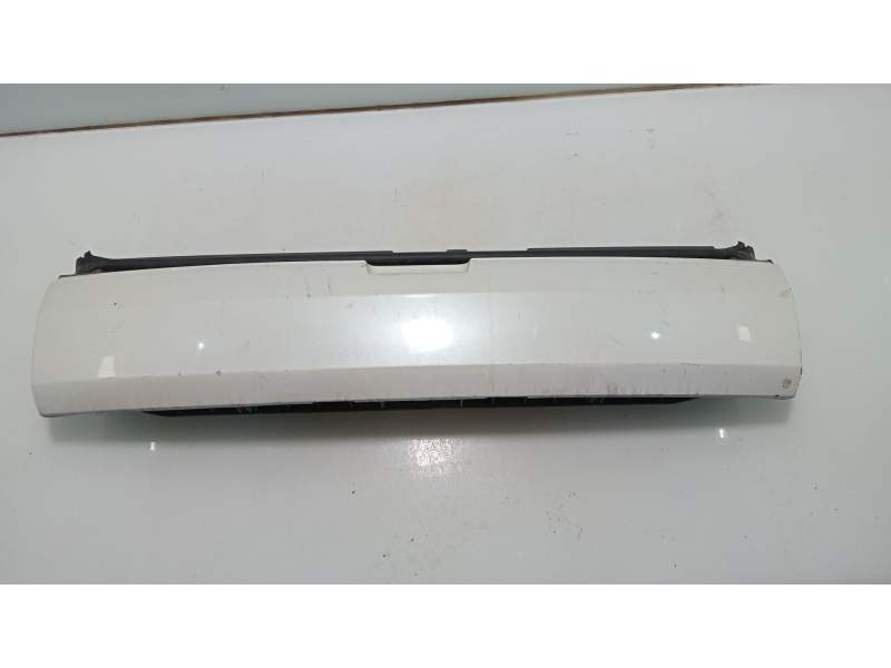 Recambio de porton trasero para peugeot 3008 (05.2009) referencia OEM IAM 8701CA  
