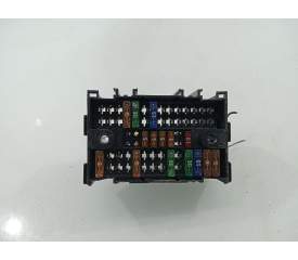 CAJA RELES / FUSIBLES 7E0937617A 