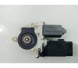 MOTOR ELEVALUNAS DELANTERO DERECHO 1C2959801A 