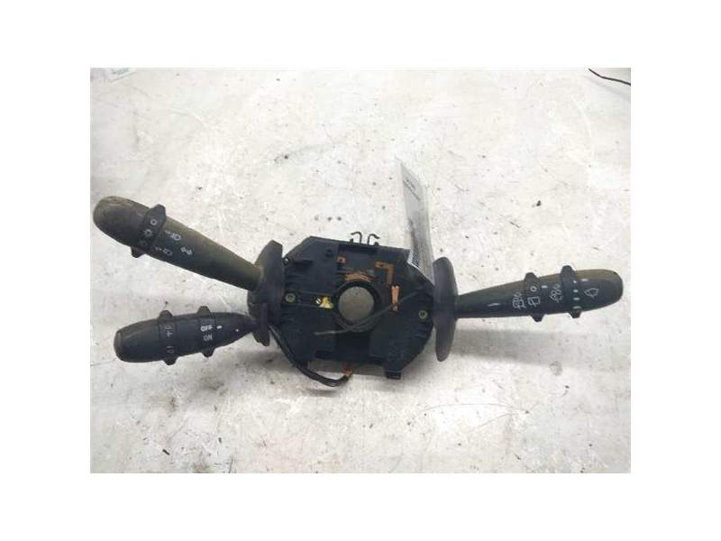Recambio de mando de luces para alfa romeo 147 (190)(2000) referencia OEM IAM 504606  