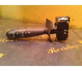 Recambio de mando de luces para renault clio ii fase ii (b/cb0) 1.2 (58 cv / 43 kw) referencia OEM IAM   