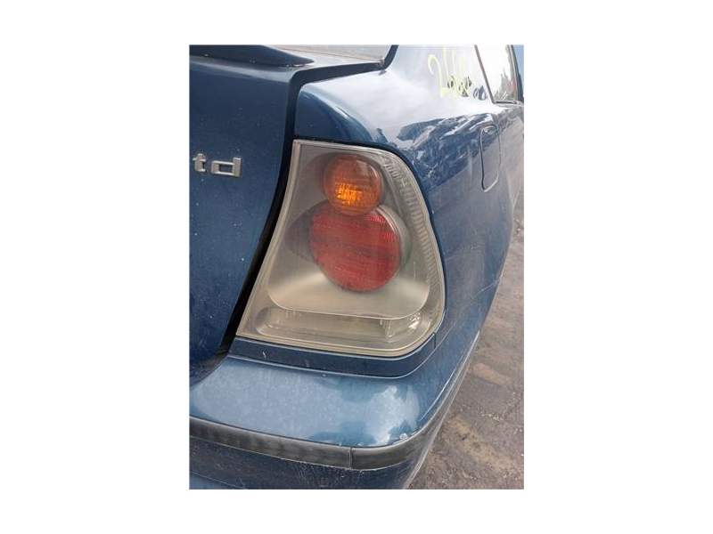 Recambio de piloto trasero derecho para bmw serie 3 compacto (e46)(2001) referencia OEM IAM   