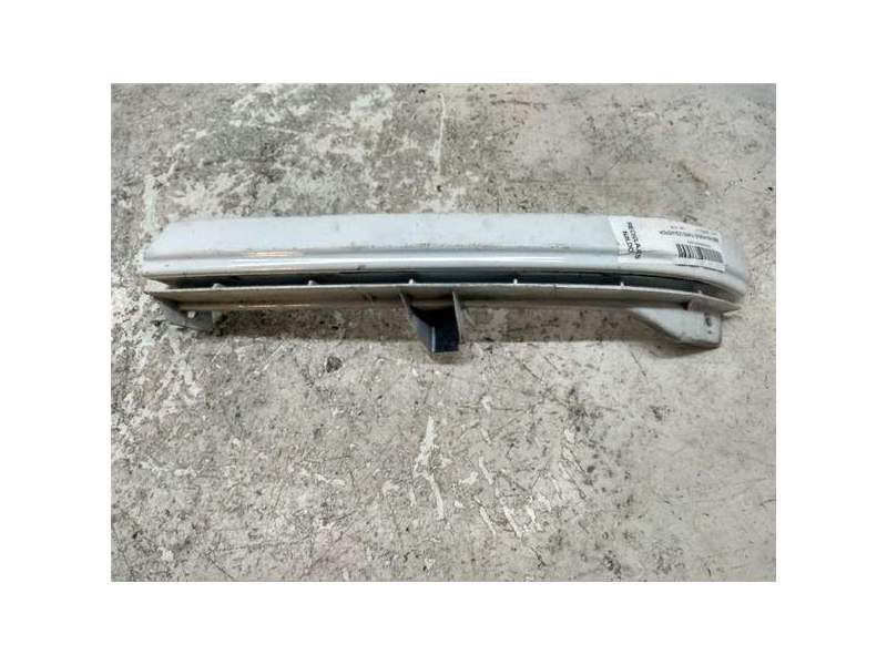 Recambio de rejilla bajo faro izquierda para opel zafira a (1999) referencia OEM IAM   