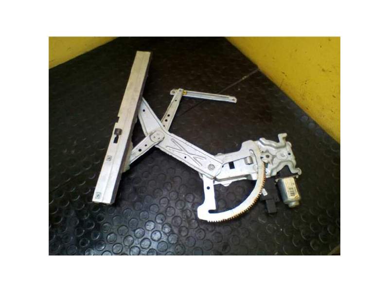 Recambio de elevalunas electrico delantero derecho para opel meriva (2003) referencia OEM IAM 93389552  